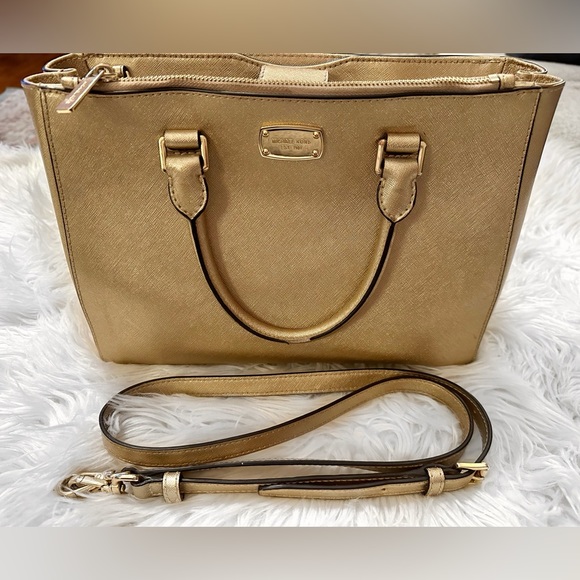 Women Michael Kors Metallic Gold Medium Tote Crossbody Purse - Picture 3 of 7